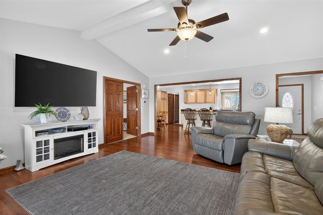 242 Steves Scenic Drive, Horton, MI 49246