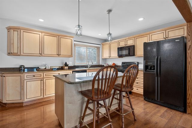 242 Steves Scenic Drive, Horton, MI 49246