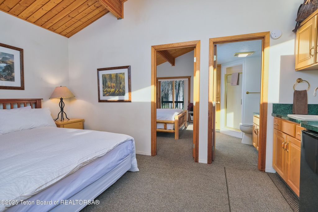 36 TRUMPETER Lane, Swan Valley, ID 83449 photo 15