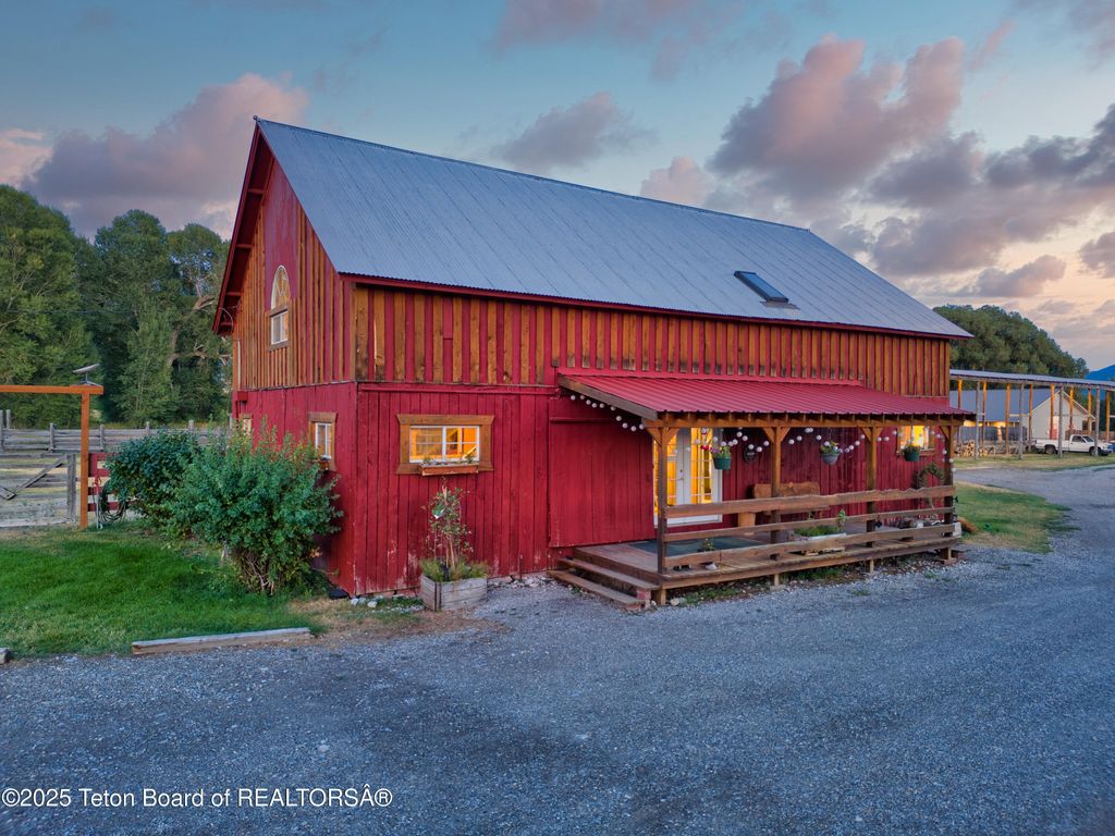 36 TRUMPETER Lane, Swan Valley, ID 83449 photo 26