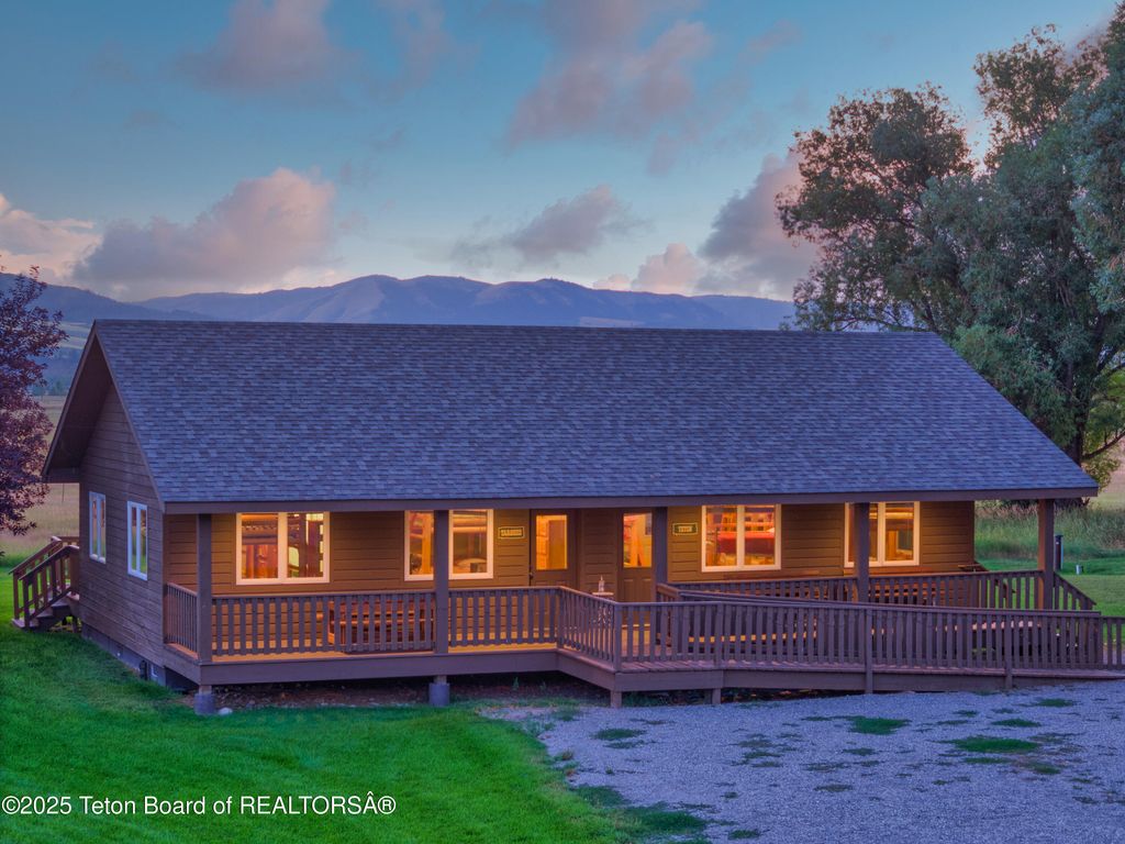 36 TRUMPETER Lane, Swan Valley, ID 83449 photo 32