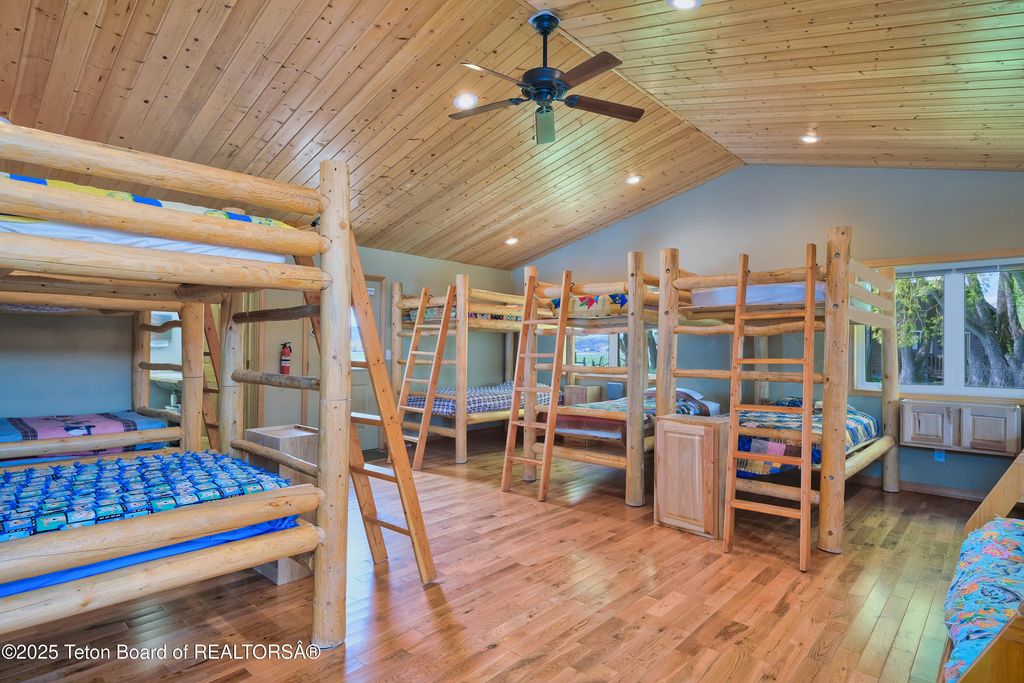 36 TRUMPETER Lane, Swan Valley, ID 83449 photo 33