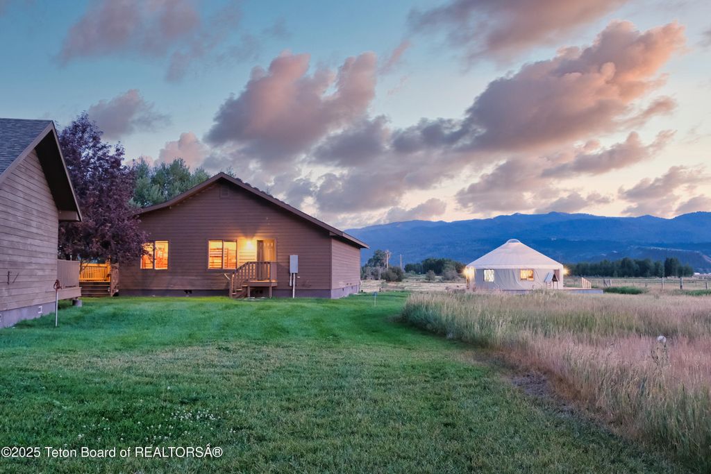 36 TRUMPETER Lane, Swan Valley, ID 83449 photo 38