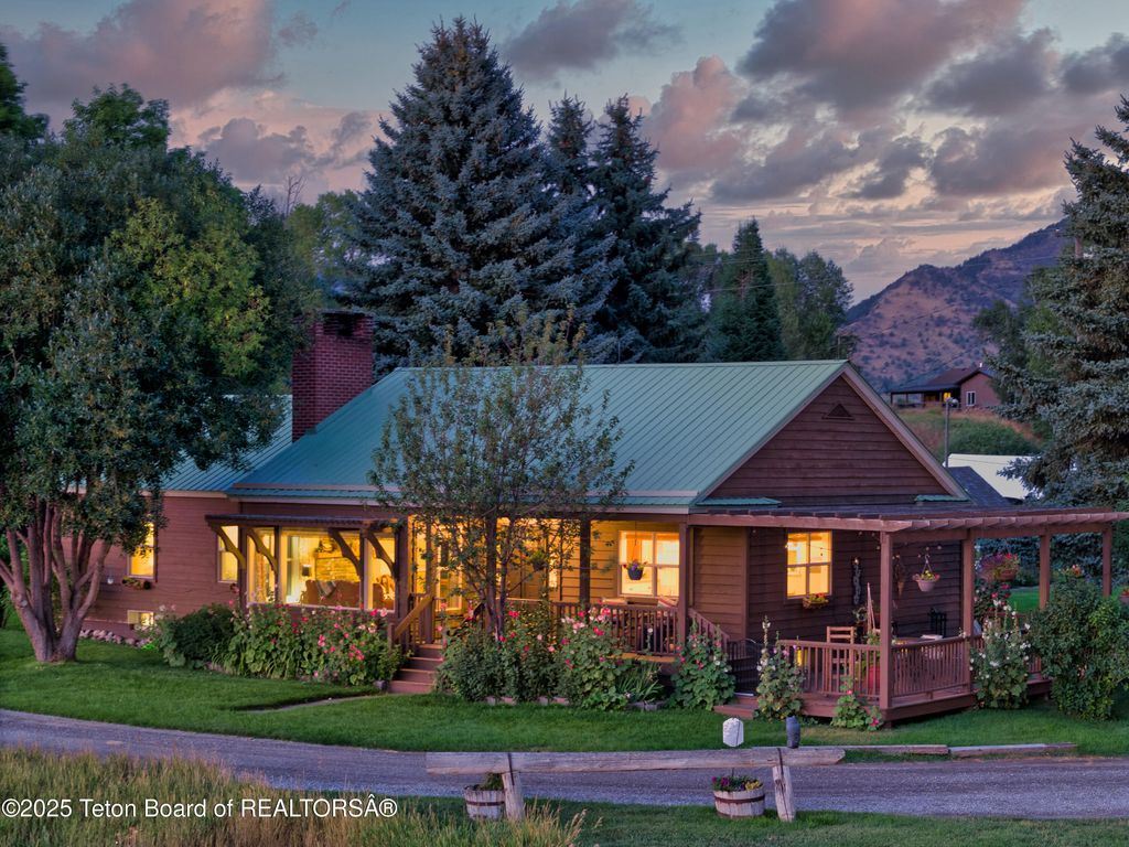 36 TRUMPETER Lane, Swan Valley, ID 83449 photo 4