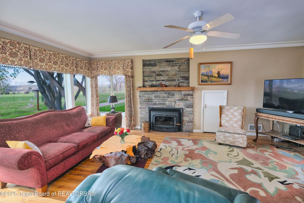 36 TRUMPETER Lane, Swan Valley, ID 83449 photo 7