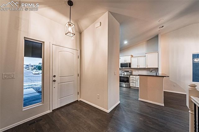 7128 Mustang Rim Drive, Colorado Springs, CO 80923