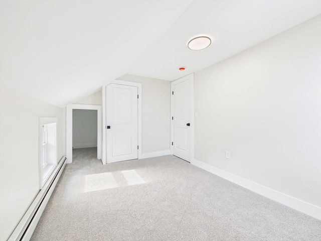 5 Weaver St, New Bedford, MA 02740