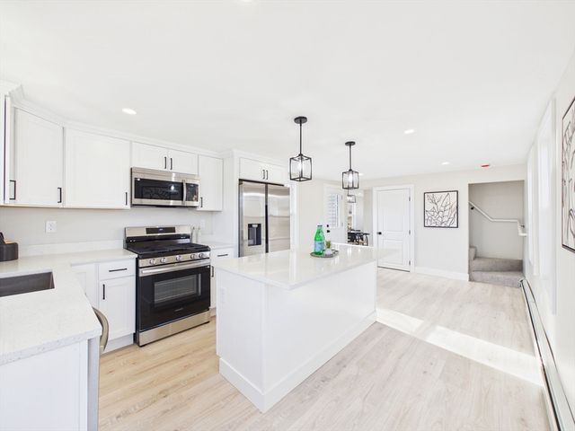 5 Weaver St, New Bedford, MA 02740