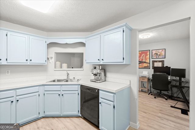 4241 Sturbridge Drive, Douglasville, GA 30135