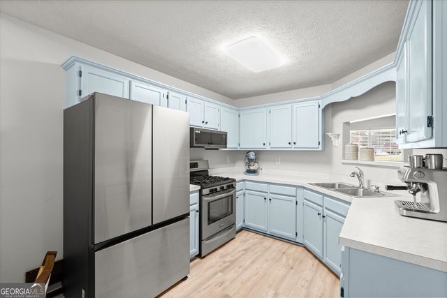 4241 Sturbridge Drive, Douglasville, GA 30135
