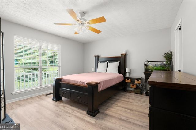 4241 Sturbridge Drive, Douglasville, GA 30135