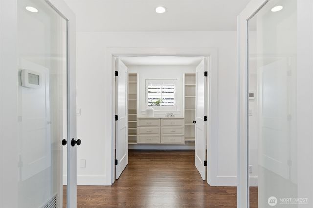 1204 6th Street W, Kirkland, WA 98033