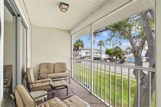 12239 SUN VISTA CT E COURT E, Treasure Island, FL 33706