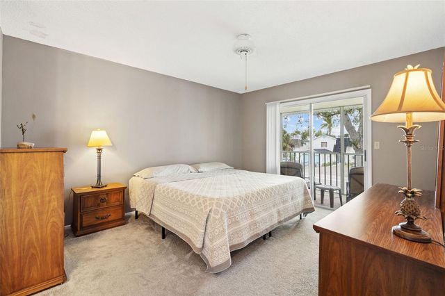 12239 SUN VISTA CT E COURT E, Treasure Island, FL 33706