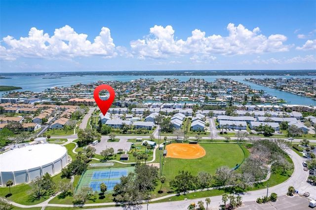 12239 SUN VISTA CT E COURT E, Treasure Island, FL 33706