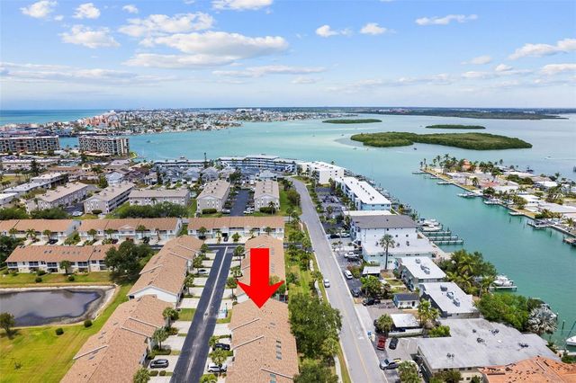 12239 SUN VISTA CT E COURT E, Treasure Island, FL 33706