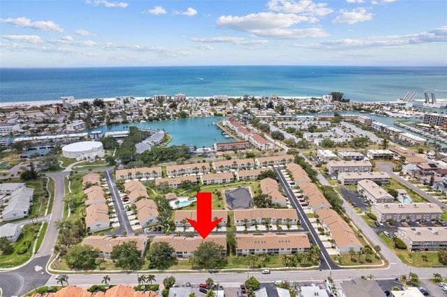 12239 SUN VISTA CT E COURT E, Treasure Island, FL 33706