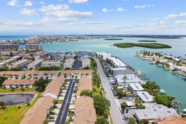 12239 SUN VISTA CT E COURT E, Treasure Island, FL 33706