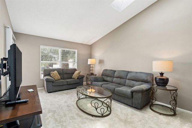 12239 SUN VISTA CT E COURT E, Treasure Island, FL 33706