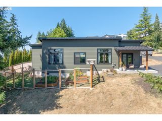 810 TAYLOR Rd, Kalama, WA 98625