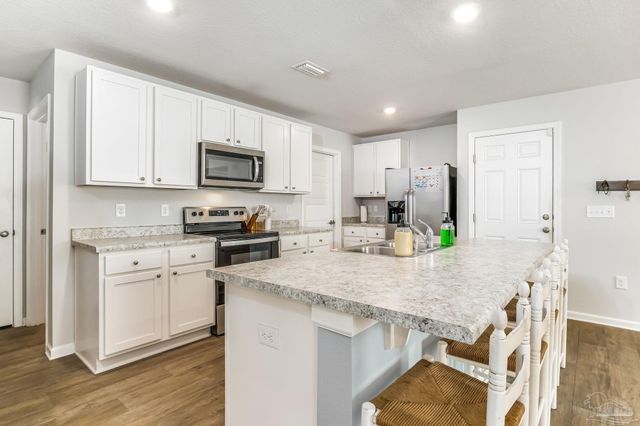 1904 Mary Jo Way, Pensacola, FL 32534