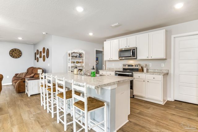 1904 Mary Jo Way, Pensacola, FL 32534