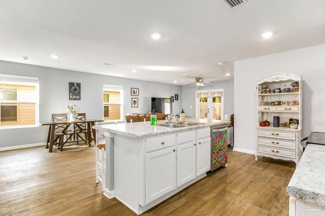 1904 Mary Jo Way, Pensacola, FL 32534