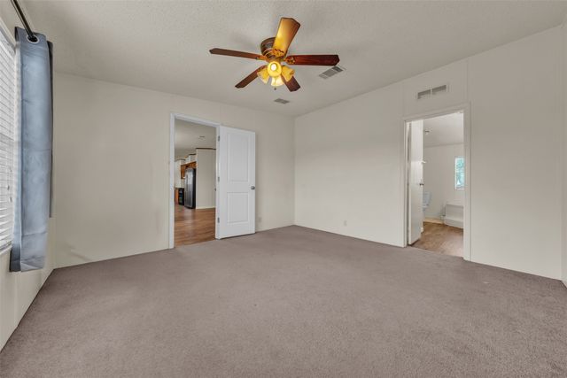 11625 Creekview Road, Crowley, TX 76036