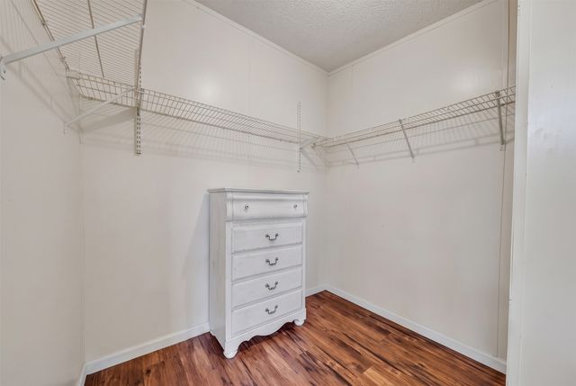 11625 Creekview Road, Crowley, TX 76036