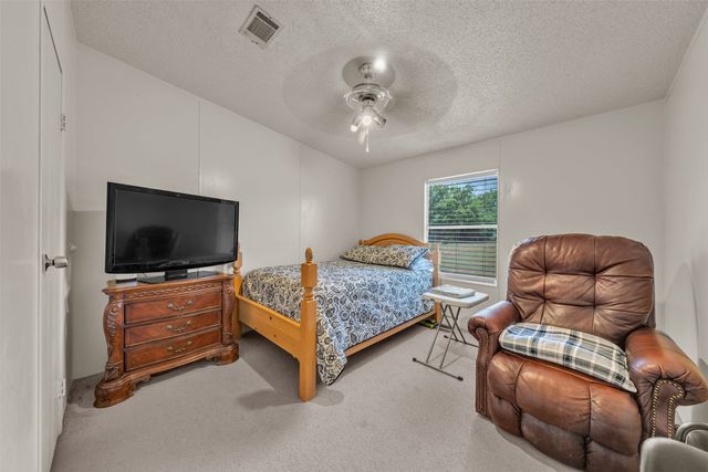 11625 Creekview Road, Crowley, TX 76036