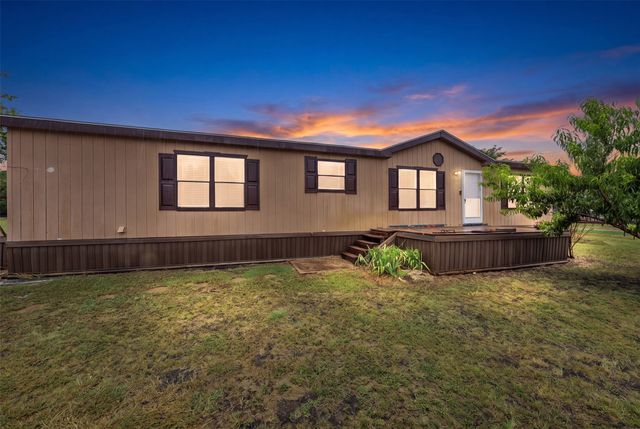 11625 Creekview Road, Crowley, TX 76036