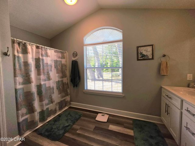 6114 Lake Drive, Panama City, FL 32404