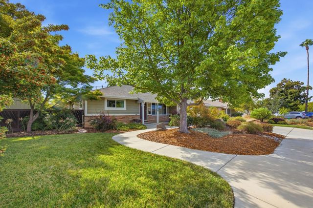 1836 Venus Dr, Sacramento, CA 95864