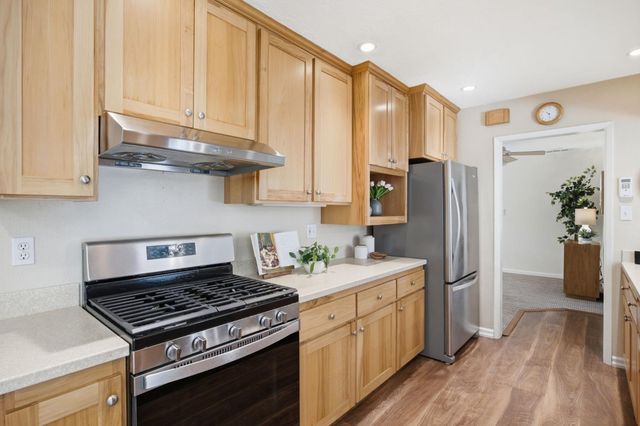 1836 Venus Dr, Sacramento, CA 95864