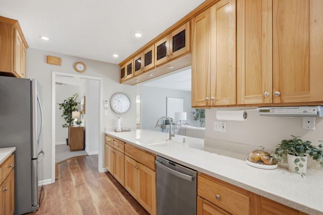 1836 Venus Dr, Sacramento, CA 95864