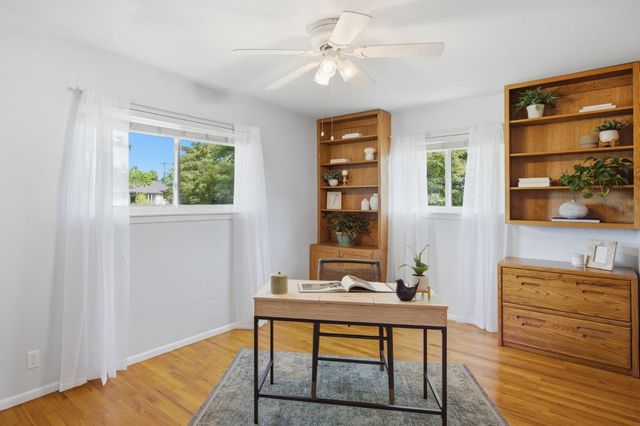 1836 Venus Dr, Sacramento, CA 95864