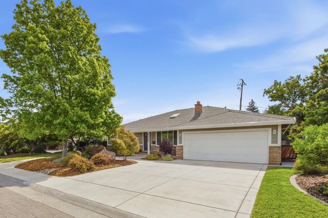 1836 Venus Dr, Sacramento, CA 95864