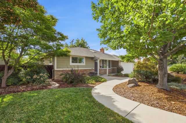 1836 Venus Dr, Sacramento, CA 95864