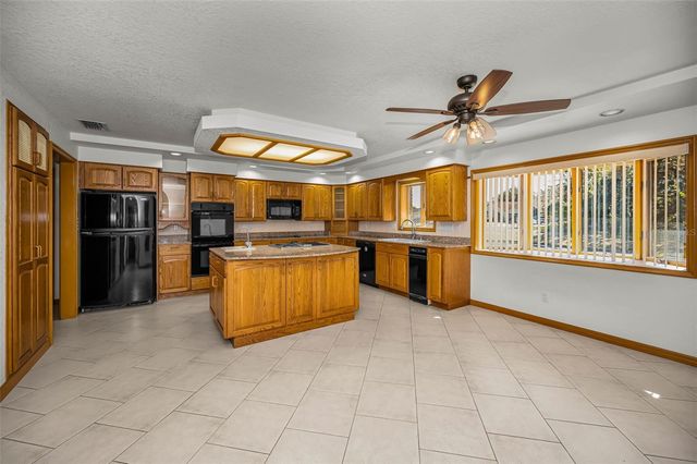 5747 FIELDSPRING AVENUE, New Port Richey, FL 34655