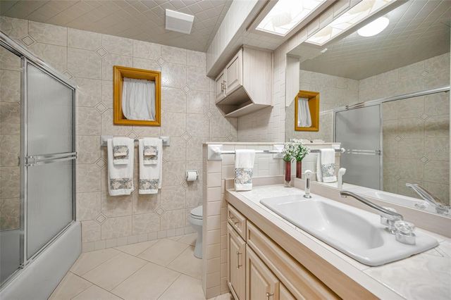 5747 FIELDSPRING AVENUE, New Port Richey, FL 34655