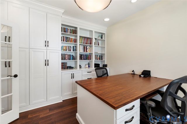 2233 Osborne Hill Dr, Rockville, VA 23146