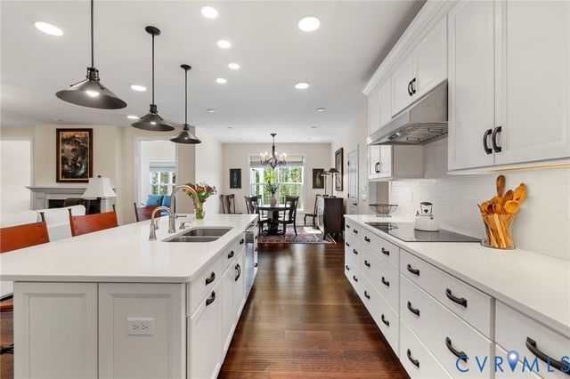 2233 Osborne Hill Dr, Rockville, VA 23146