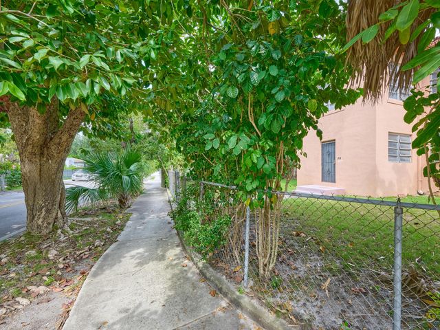 499 NE 64TH Street, Miami, FL 33138