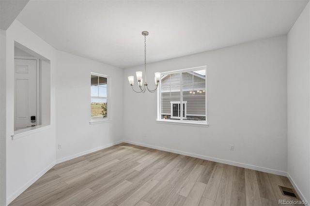 3661 N Hayleyville Street, Aurora, CO 80019