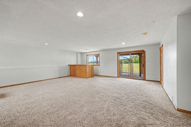 35824 Lincoln Road, North Branch, MN 55056