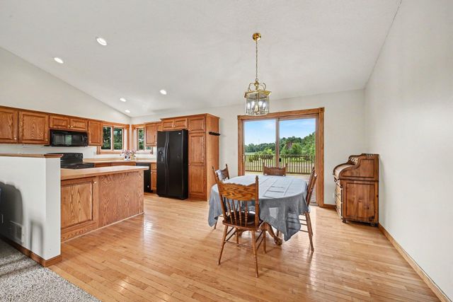 35824 Lincoln Road, North Branch, MN 55056