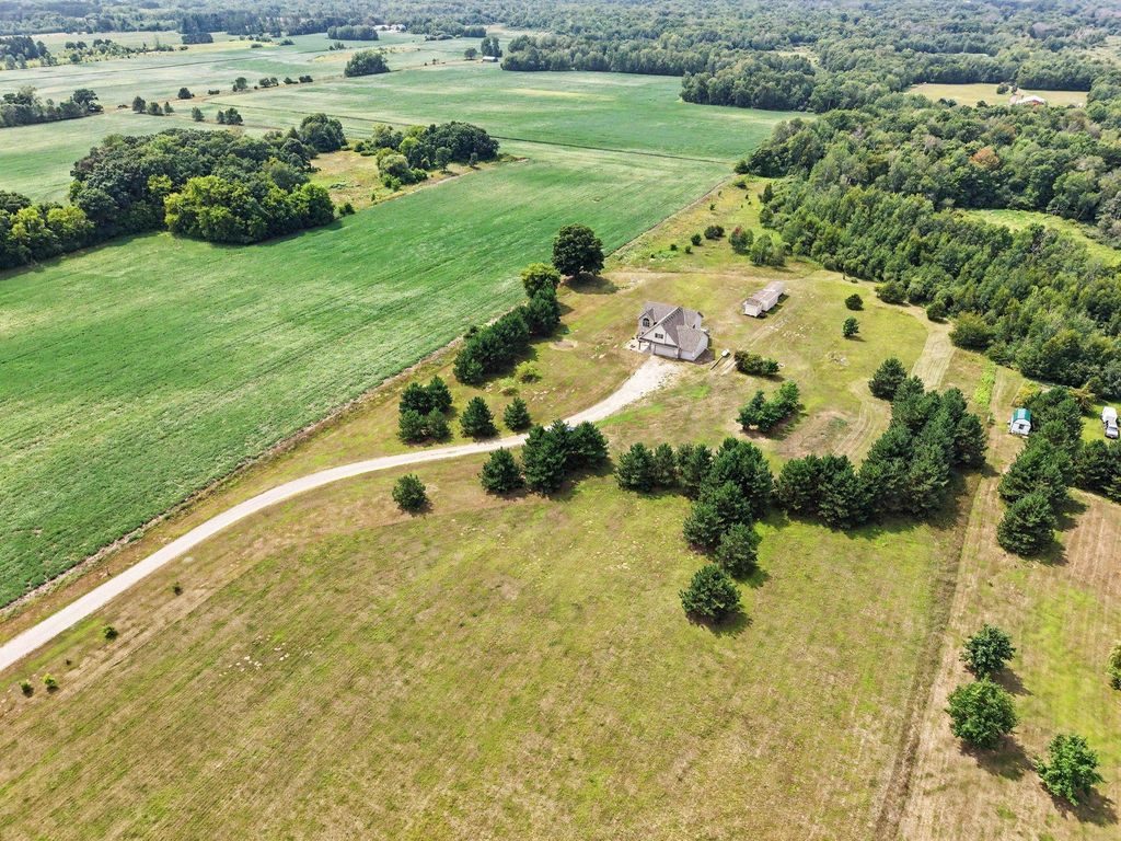 35824 Lincoln Road, North Branch, MN 55056 — exterior