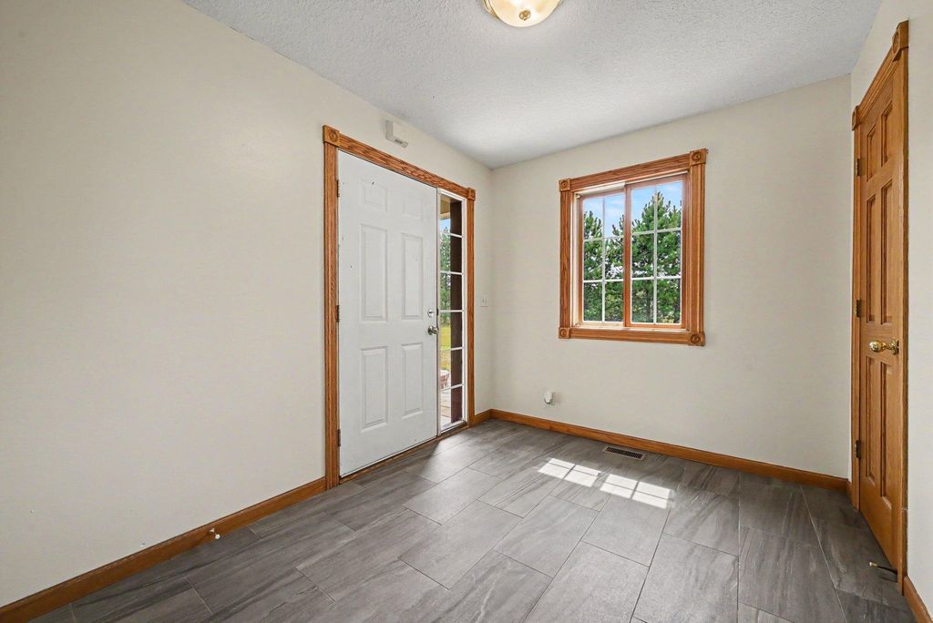 35824 Lincoln Road, North Branch, MN 55056 — photo 4
