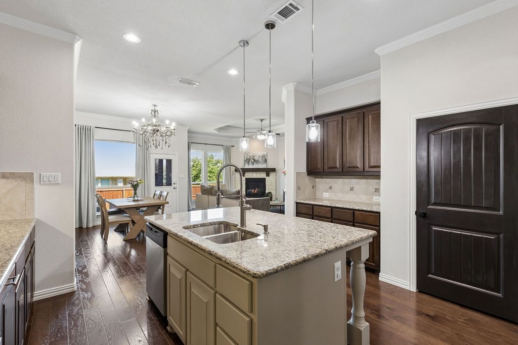 200 Gill Point Lane, Aledo, TX 76008 — photo 4