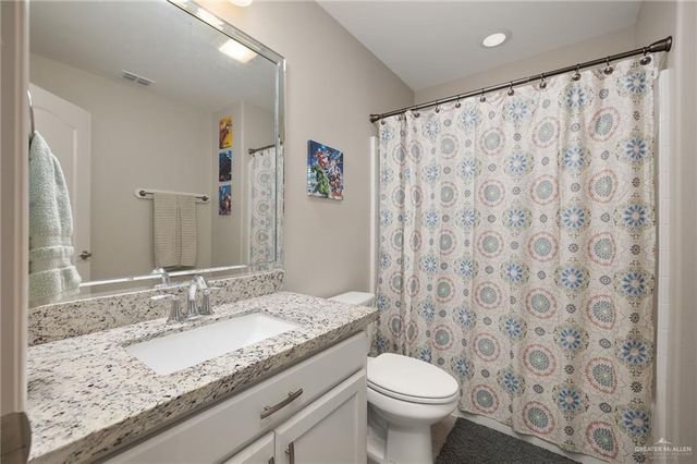 501 Central Park Street, Edinburg, TX 78541